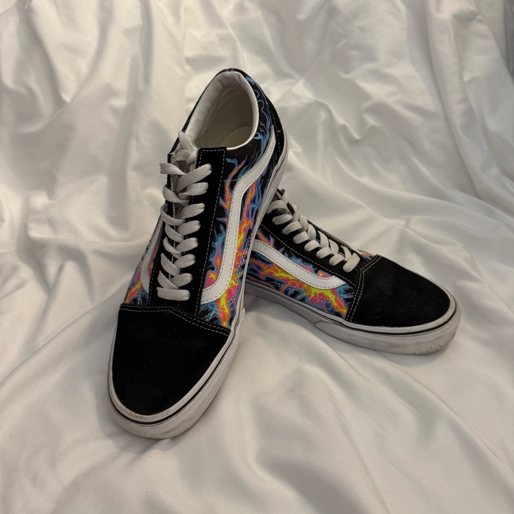 EUC Vans Old Skool Glow in the Dark Blue and Orange Electric Flame Sneakers